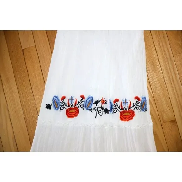 Gorgeous Embroidered Floral Maxi Dress - Picture 7 of 7